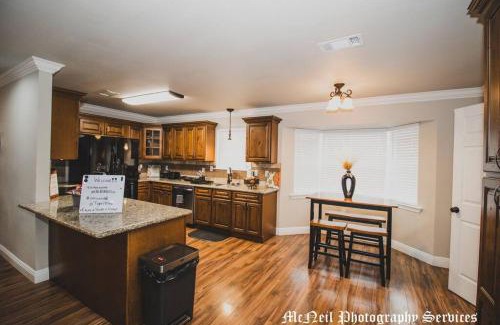 Park Forest - LA North House | Cozy Retreat Just 12 Miles to LSU, Perfect for Families