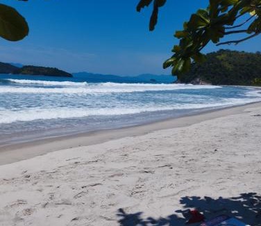 Pereque House | Family-Friendly Getaway at Casa para Temporada in Angra dos Reis