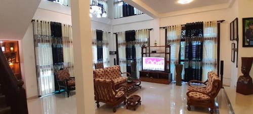 Panadura House | Discover Losath Nest: A Family & Pet-Friendly Retreat