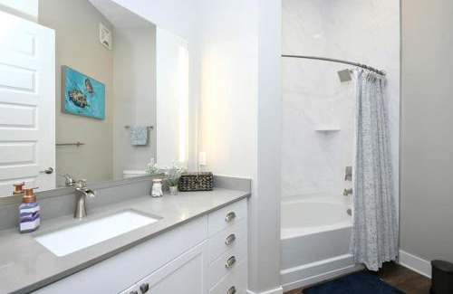 Florida Central Atlantic Coast Apartment | Convenient Getaway Near Disney with Pool and Kitchen