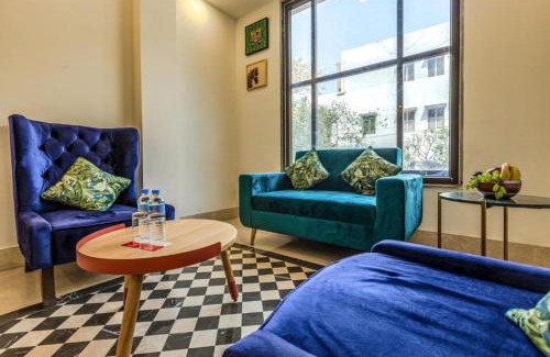 Chittaranjan Hotel | Budget-Friendly Mayur Hotel Near CR Park, New Delhi