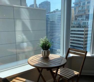 Bloor-Yorkville Hotel | Elegant Yorkville Apartments: Family-Friendly & Accessible Stay