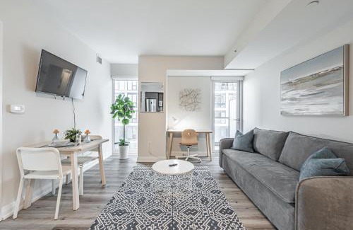 Garden District Hotel | Inviting Jarvis Suites with Child-Friendly Amenities