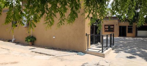 Maun House | Discover Royale & Hilton Resort: Your Perfect Getaway