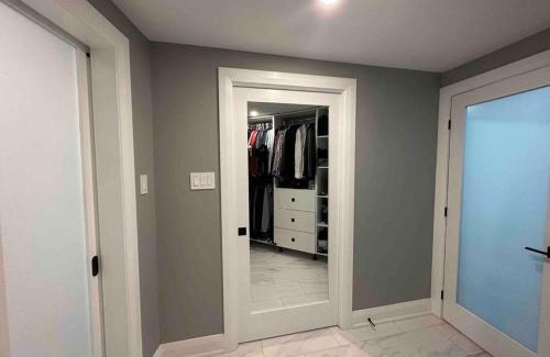 Ottawa Division House | Convenient Lake House 8 Minutes from Airport, Sleeps 13
