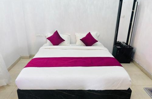 Udaipur House | Discover Marcol Villa: Family & Pet-Friendly Retreat