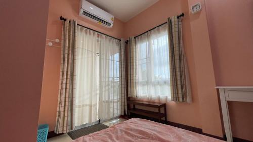 Ban Luam Hotel | Discover KEAWTA RESIDENT: Family-Friendly Stays Await