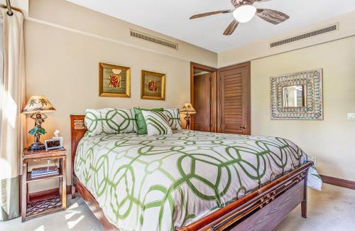 Kailua-Kona Villa | Experience Hualalai Fairway Villa with Pool & Family Fun