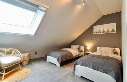 Filot House | Relaxing Escape at Le P’tit Filot with Spa and Hot Tub