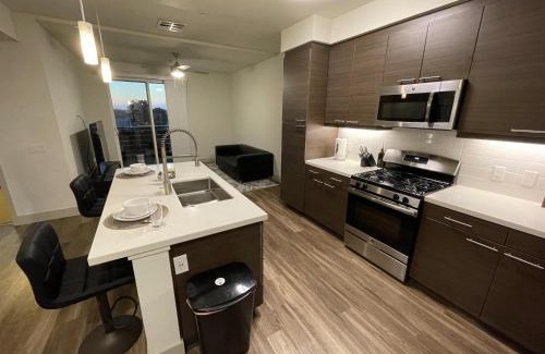 Irvine Business Complex Apartment | Pet-Friendly High-End Condo with Pool in Irvine