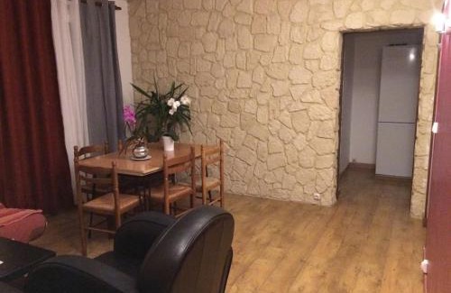 Orly Apartment | Serene Retreat Near Downtown Paris with Free Parking