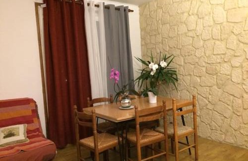 Orly Apartment | Serene Retreat Near Downtown Paris with Free Parking