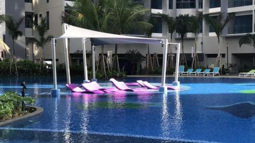 Taiping Apartment | Cozy DKK Homestay: Family-Friendly with Pool Access