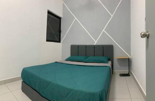 Cheras Apartment | Discover AnyLodge 74 @ Netizen Residence with Pool & Hot Tub