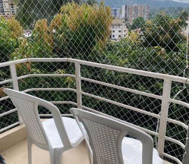 Floridablanca Apartment | Inviting 3-Bedroom Apartment with Pool for Family Getaways
