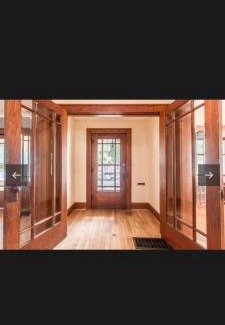 Lansing House | Charming Old-Fashioned Crafted House - Pet and Child Friendly