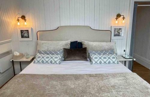 Low House | Historic 1928 SchoolHouse with Pool and Scenic Views