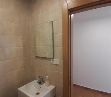 Bir El Djir Apartment | Family-Friendly Stay at Résidence Les Platanes