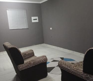 Maun Apartment | Family-Friendly Retreat at Partulaka Rest Inn with Hot Tub