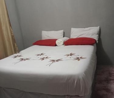 Maun Apartment | Family-Friendly Retreat at Partulaka Rest Inn with Hot Tub