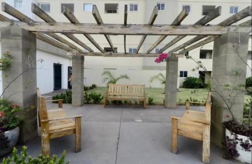 Morada do Ouro Apartment | Budget-Friendly Luxxor Flat with Pool & Family Amenities