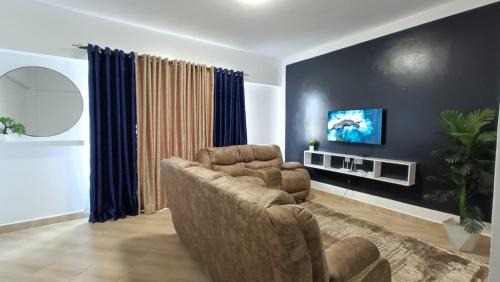 Nyahururu Bed & Breakfast | Family-Friendly Getaway at Lulu Stays Airbnb