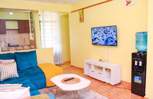 Ras Makamaiwe Bed & Breakfast | Family-Friendly Kingtech Inc Apartments with Pool & Breakfast