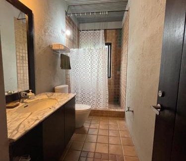 Chenggong House | Family-Friendly Retreat at 6號交響曲民宿 with Kitchen