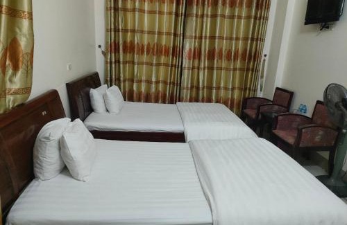 Vinh Hotel | Discover Comfort at Khach San Viet Uc - Family-Friendly Stay