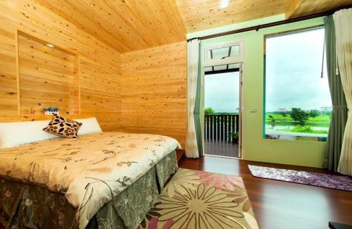 Wujie House | Exceptional Family Stay at 彩虹灣民宿 RainbowB&B