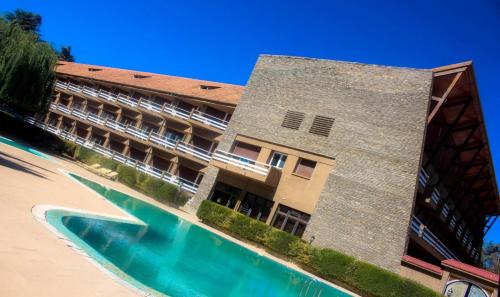 Issaguen Hotel | Discover Hôtel Tidghine: Family-Friendly Stay with Pool