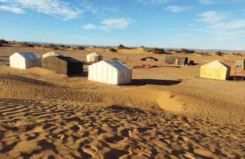 M'Hamid El Ghizlane House | Pet-Friendly Retreat at maGana Camp for Families