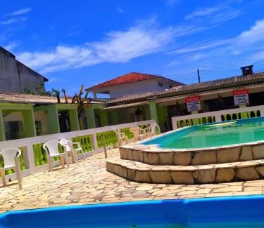 Ilha Comprida Hotel | Pet-Friendly Pousada Danju with Ocean Views & Pool