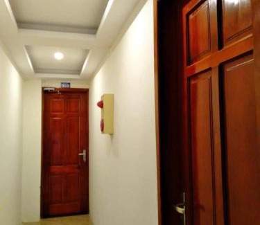 Hong Linh Hotel | Budget-Friendly G7 Hồng Lĩnh with Breakfast & Family Amenities