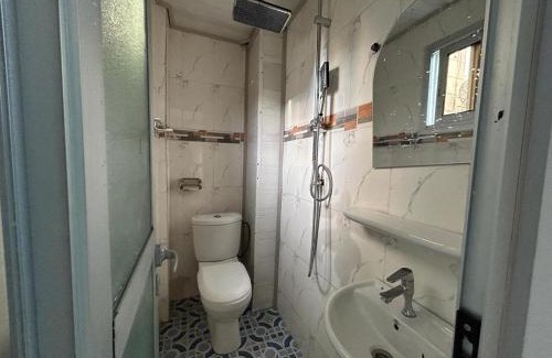 Douala Apartment | Beachfront Getaway at Résidence les Cottages Bonamoussadi