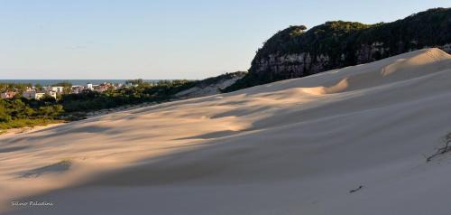 Ararangua House | Pet-Friendly Casa de Veraneio: Family Retreat Awaits You