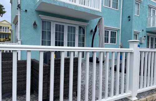 Negril Villa | Discover Ann's Home Away with Pool and Family-Friendly Vibes