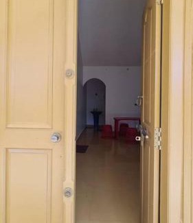 Vayittiri House | Explore Destinesia White Ville: Family & Pet Friendly Stay