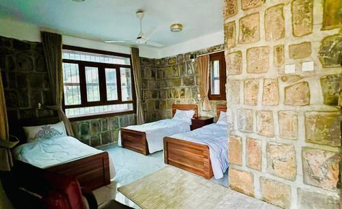 Wadi Bani Kharus Hotel | Elegant Guest Houses in Bald Seyt - Pet Friendly & Breakfast