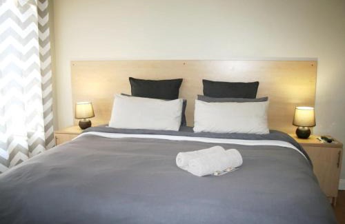 Garsfontein Hotel | Relax at Time Square Tranquil Suites - Family Friendly Amenities