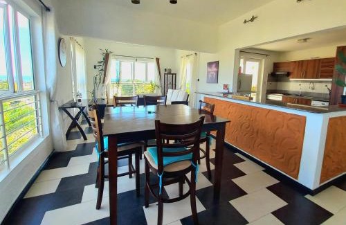 Albion Apartment | Cozy Abode Apartment: Pet-Friendly with Pool & Breakfast
