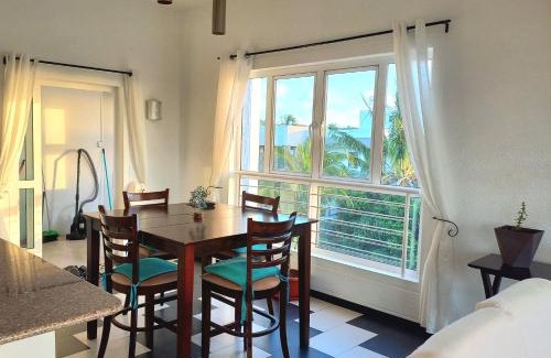 Albion Apartment | Cozy Abode Apartment: Pet-Friendly with Pool & Breakfast