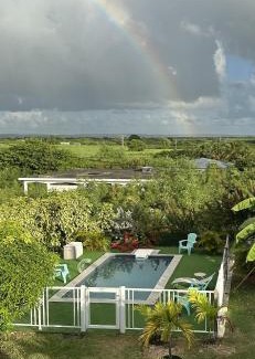 Ste-Genevieve Apartment | Charming T2 de Charme: 9/10 Guest Rated & Family-Friendly