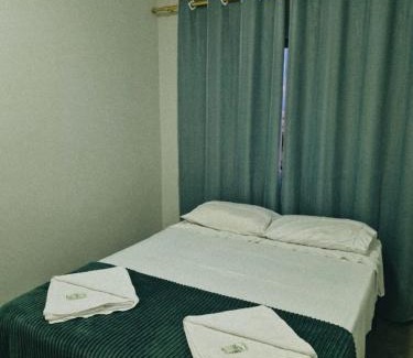 Campo Novo Do Parecis Hotel | Discover Hotel Bom Preço: Family-Friendly with Breakfast