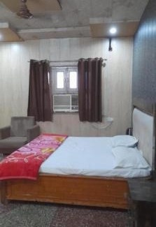 Vrindavan House | Welcoming Somnath: Pet & Child-Friendly Retreat