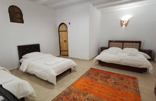 Ghardaia House | Discover La Villa Tezribt: Family-Friendly with Pool & Breakfast