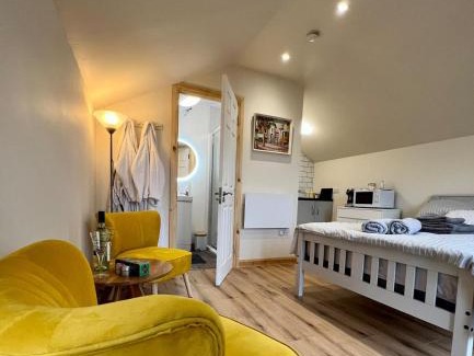 Omagh Other | Pet-Friendly Speir Dorcha Cabin with Perfect 10 Rating