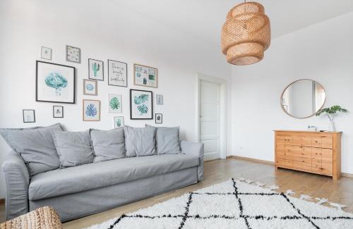 Oradea Apartment | Pet and Child Friendly Green Flat - Guest Rated 10/10