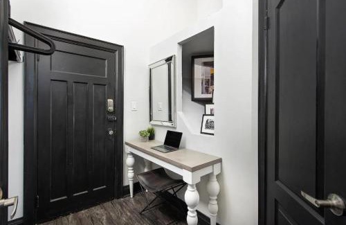 Fashion District Hotel | Memorable Stays at Making Memories - Queen Street Hotel