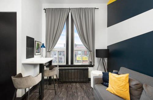 Fashion District Hotel | Memorable Stays at Making Memories - Queen Street Hotel